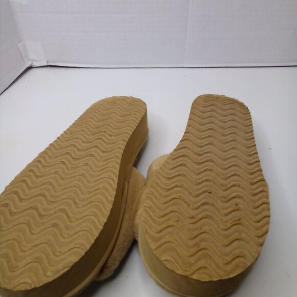 Muk Luks Platform Slipper Slides L 9-10 Faux Fur Plush Soft Brown - Picture 10 of 11